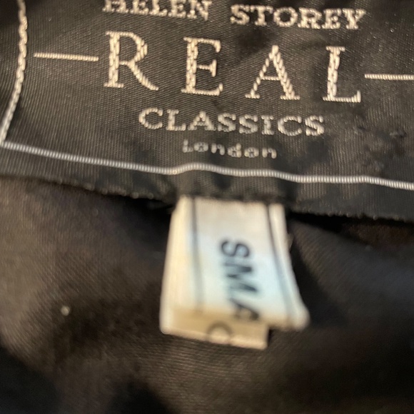 Luxury Helen STORY REAL CLASSICS - LONDON Shear long  top with beads/embroidery - Picture 8 of 8